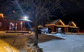 Guest House Pid Dubom Карпати Під Дубом